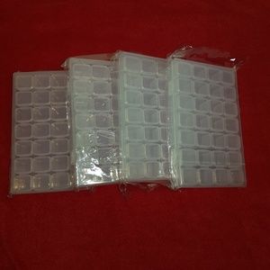 CONTAINERS TO STORE BEADS, EARRINGS, STONES (0161)